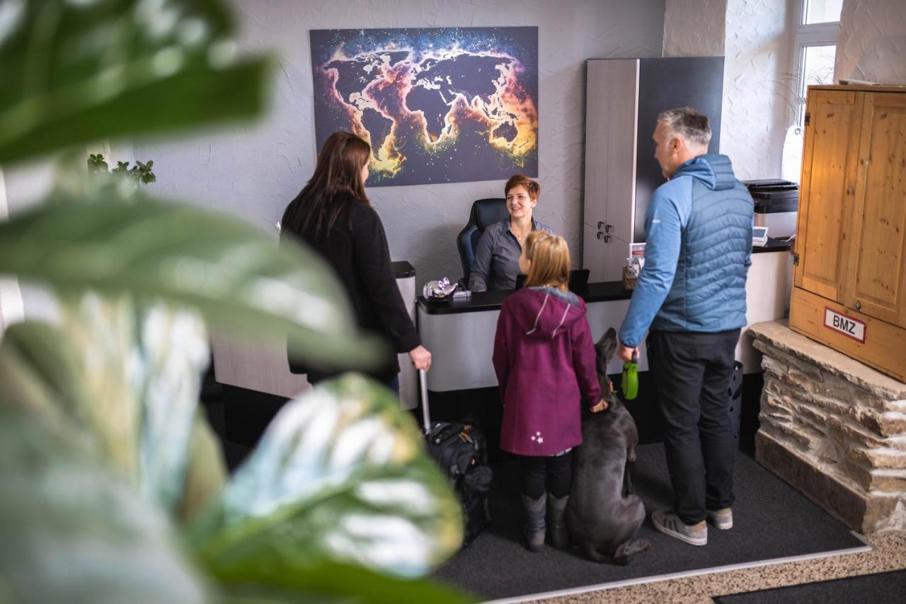 Pension Friedrichshof Bad Klosterlausnitz Exteriör bild